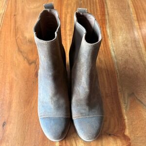Ugg Women's Brown Wedge Ankle Boots Size 10 NWOT